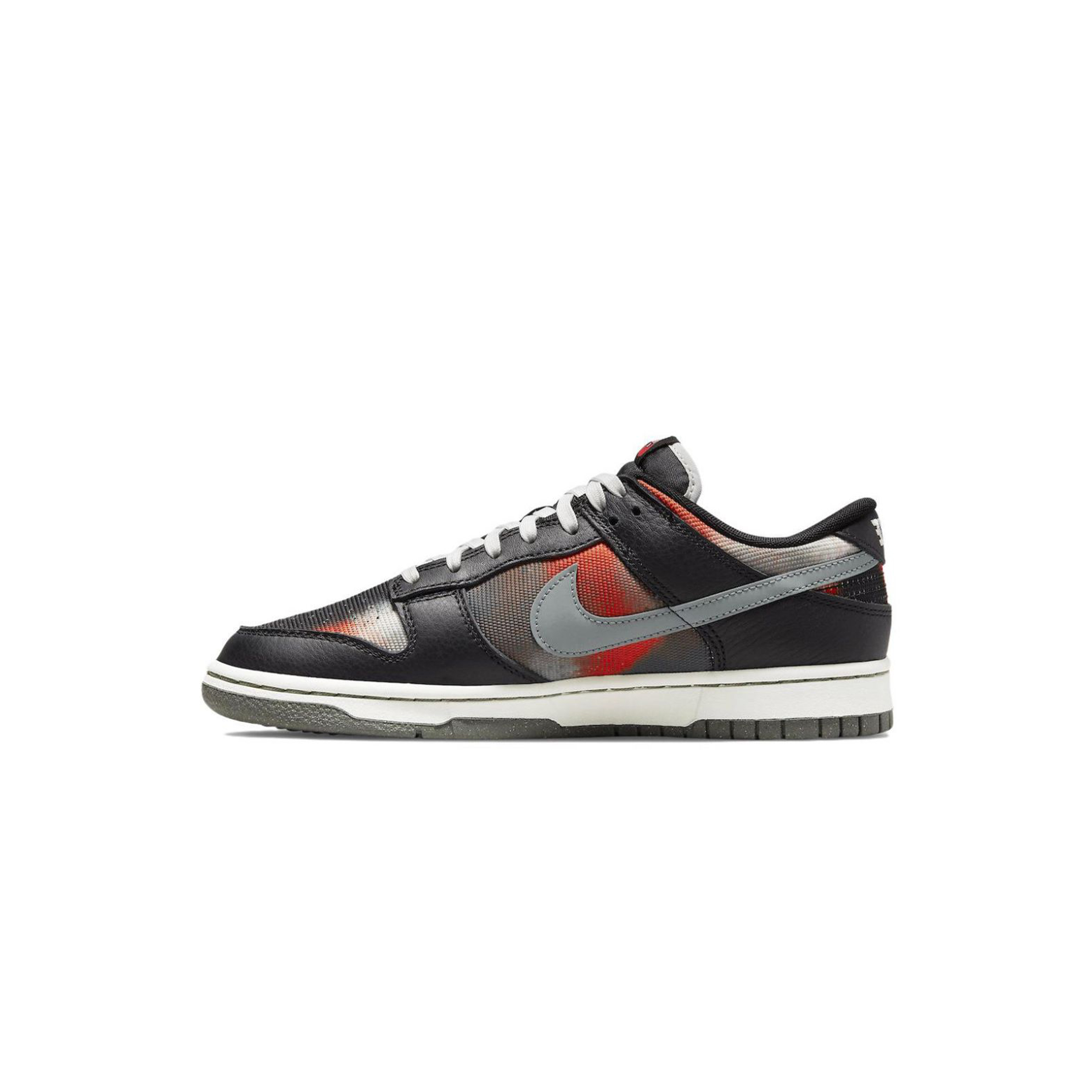 NIKE SB ZOOM DUNK LOW DM0108-001