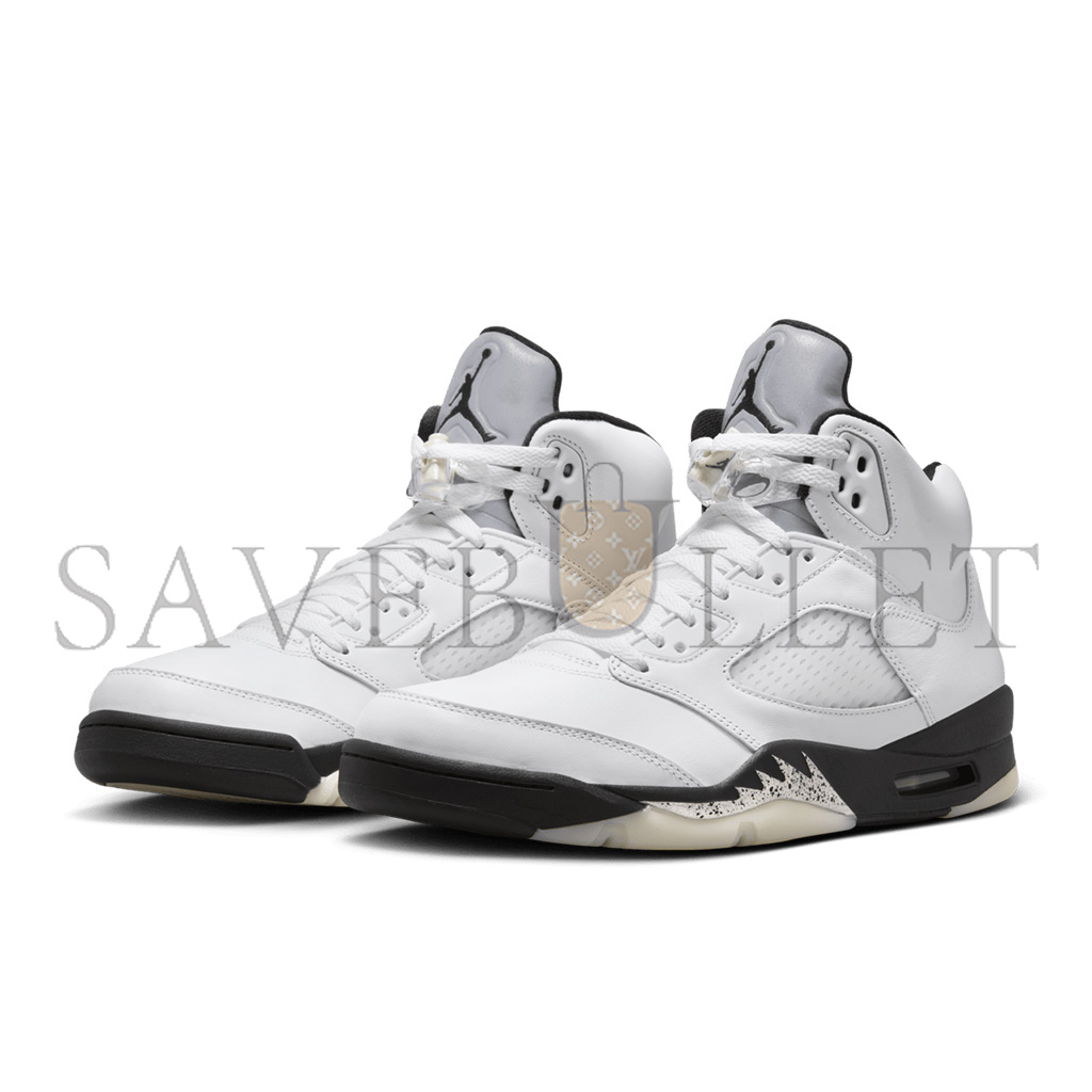 AIR JORDAN 5 RETRO WHITE AND BLACK DD0587-110