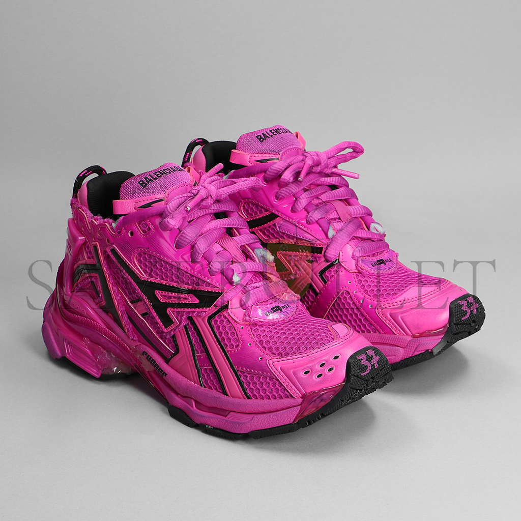 BALENCIAGA RUNNER FUCHSIA PINK WOMEN'S 677402W3RB25510